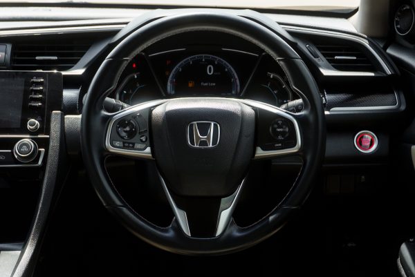 HONDA CIVIC 1.8 EL ปี2019 (8กฮ4185) - Image 16