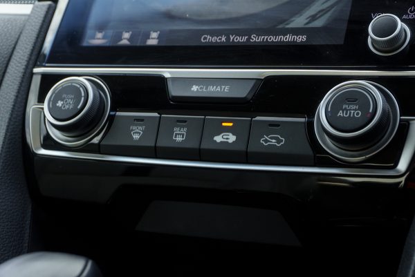 HONDA CIVIC 1.8 EL ปี2019 (8กฮ4185) - Image 20