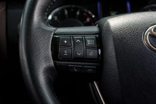 TOYOTA FORTUNER 2.4 V AT ปี2016 (3กฌ98) - Image 18