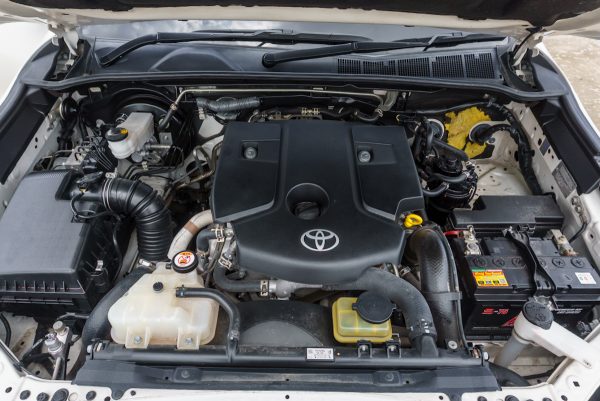 TOYOTA FORTUNER 2.4 V ปี2019 จด2020 (9กฬ6122) - Image 35