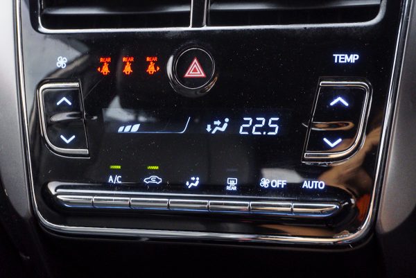 TOYOTA YARIS 1.2 SPORTS ปี2022 จด2023 (ขฉ6652) - Image 20
