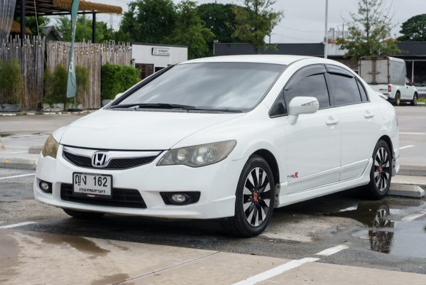 HONDA CIVIC 1.8 E AT ปี 2010 จด 2011 (ญง162) - Image 3